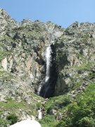 Vue générale de la cascade d'Ak-Sai